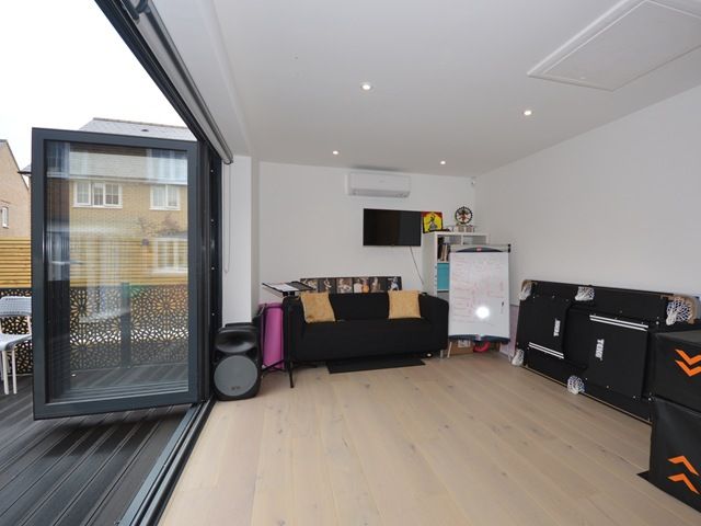 garage-conversion-information-13-sharpen-lighting-color